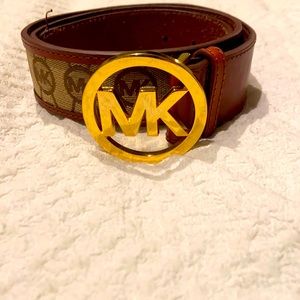 M micheal Kors belt